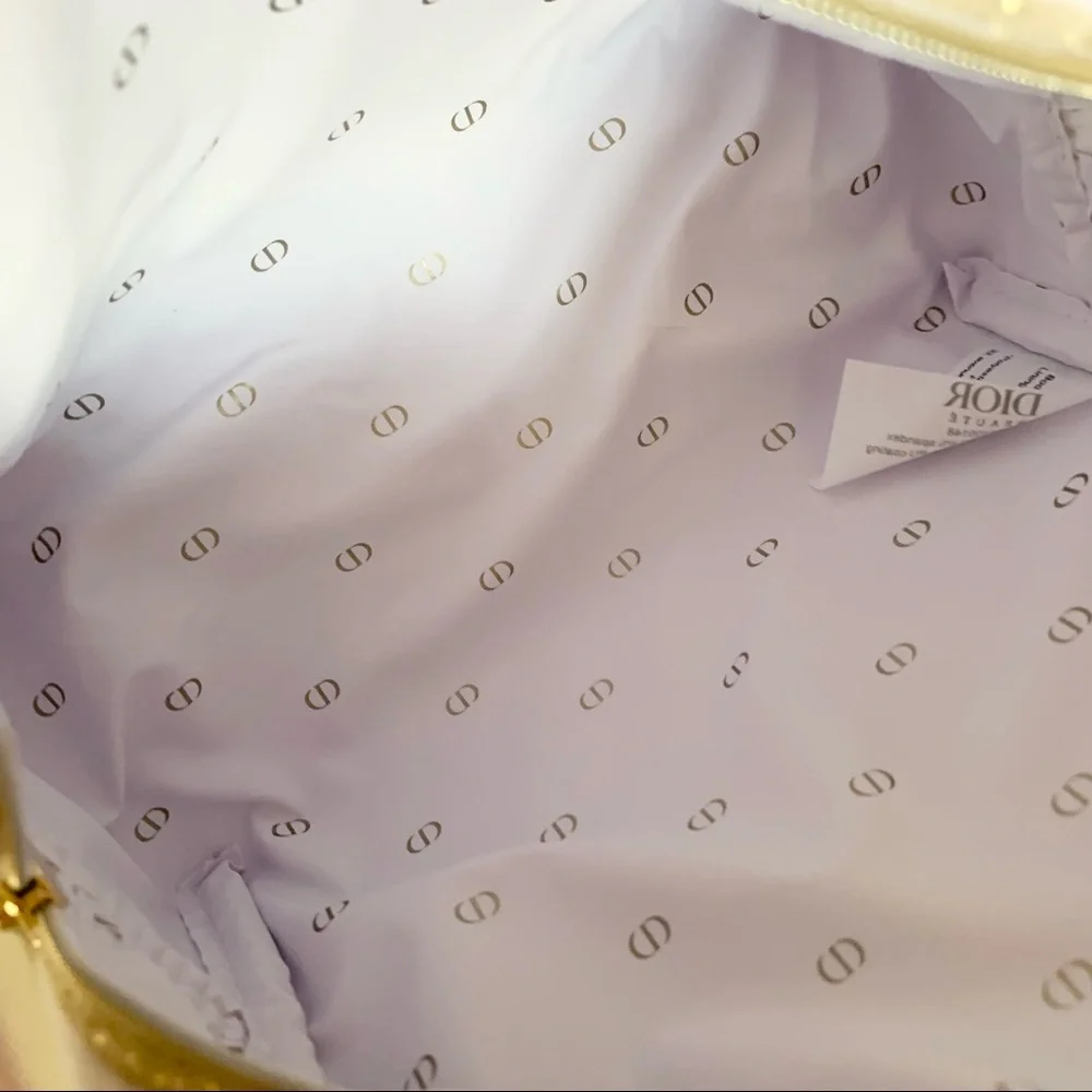 NEW Dior furry zippy pouch